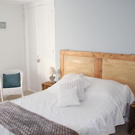 Bed and Breakfast Au Repos Du Roi Maisoncelle Exterior foto